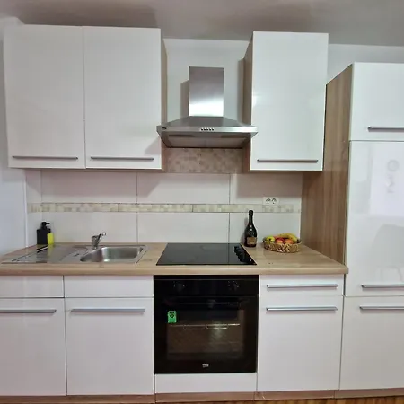 Lavli Appartement *