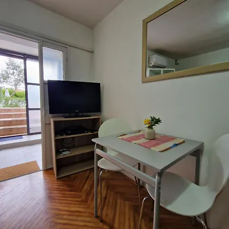 Lavli Appartement *